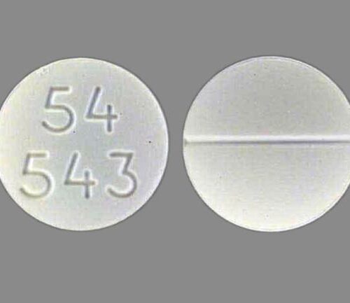 Roxicet 325 mg-5 mg Pill – Oxycodone and Acetaminophen Pain Medication. White Roxicet 325 mg-5 mg pill (oxycodone and acetaminophen) pain relief medication.